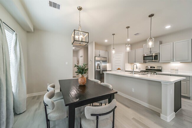 Building Photo - 3623 Pathfinder Ct