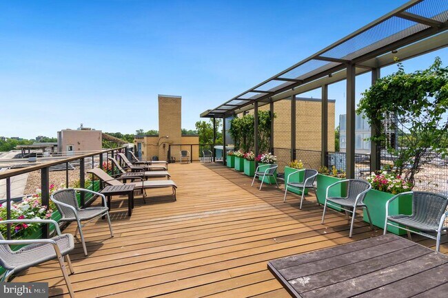 Building Photo - 5410 Connecticut Ave NW