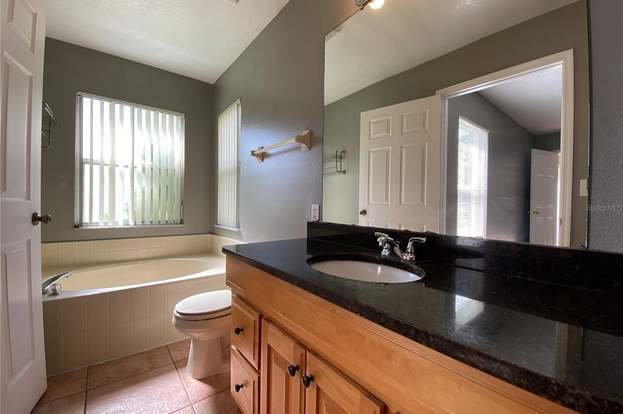 Building Photo - 13820 Eagleridge Ct