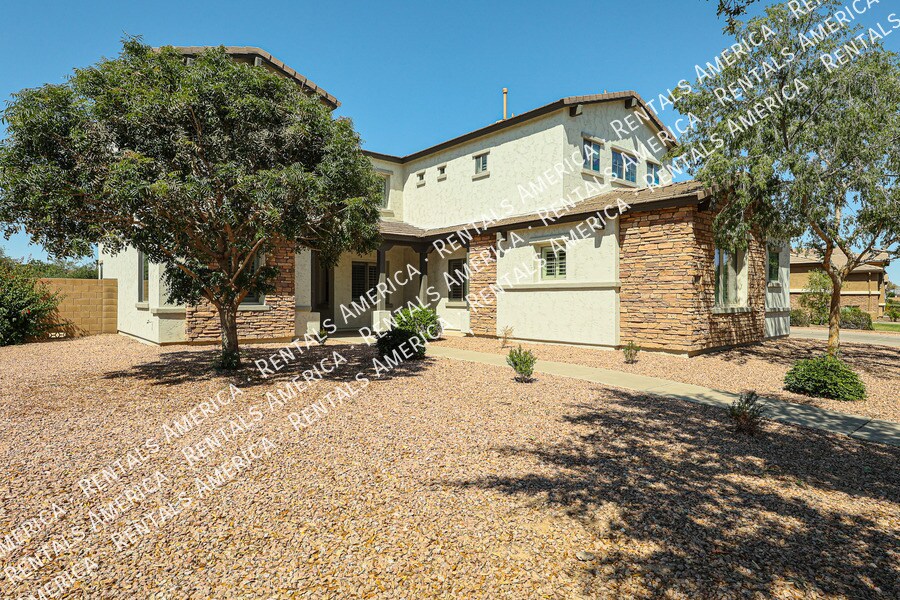 Building Photo - 18676 E Braeburn Ln