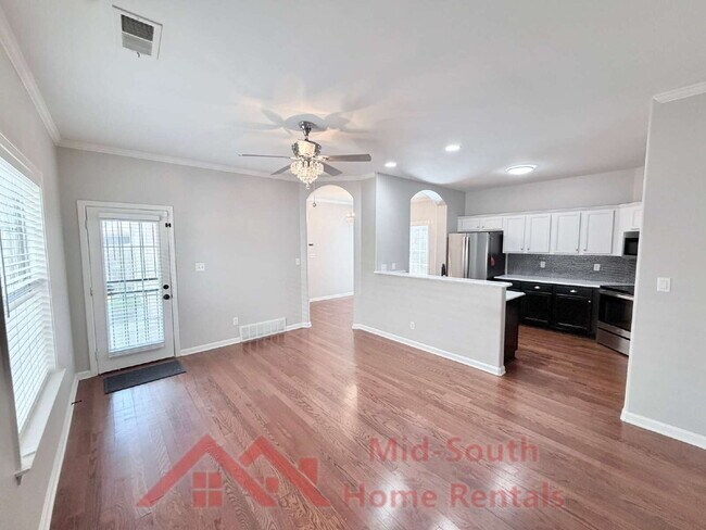 Building Photo - 1568 Wynne Rd