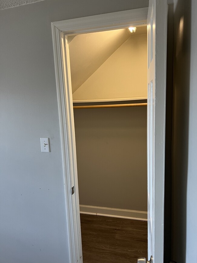 Building Photo - Sweetland Quad