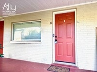 Building Photo - 638 Ivy Hill Ln