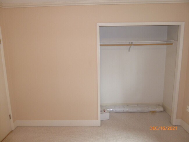 Building Photo - Beautiful 3 Bed 1 Bath Single Family House - Bellevue