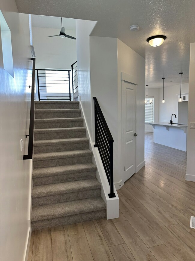 Building Photo - 13103 Keegan Dr