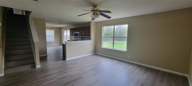 Building Photo - 618 Elizabeth Ln