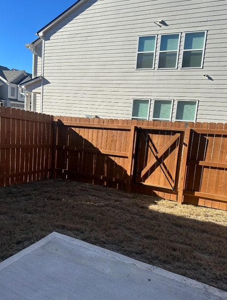 Building Photo - 7784 Baron Rd