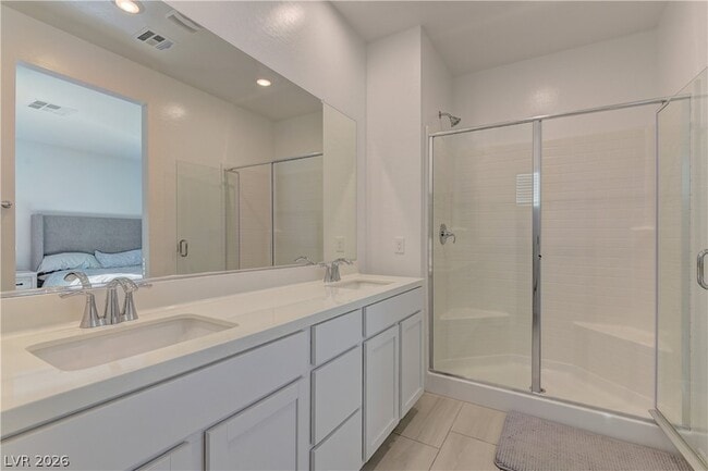 Building Photo - 8827 Roadrunner Ravine St