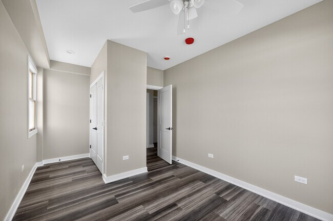 Building Photo - 1430 DeKalb Ave