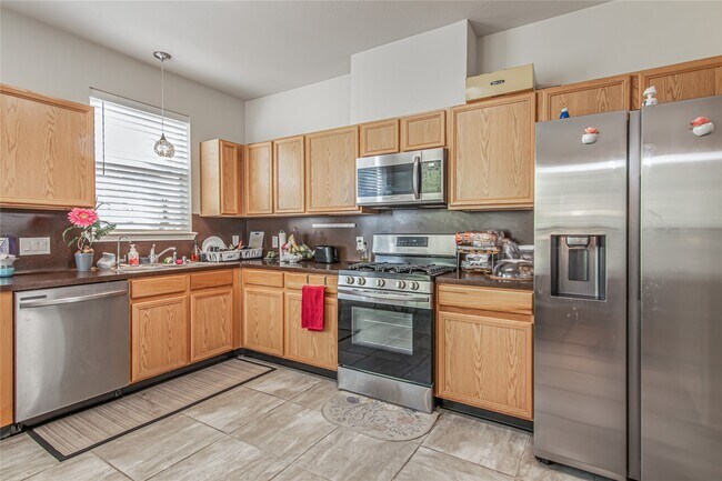 Building Photo - 16418 Pademelon Dr