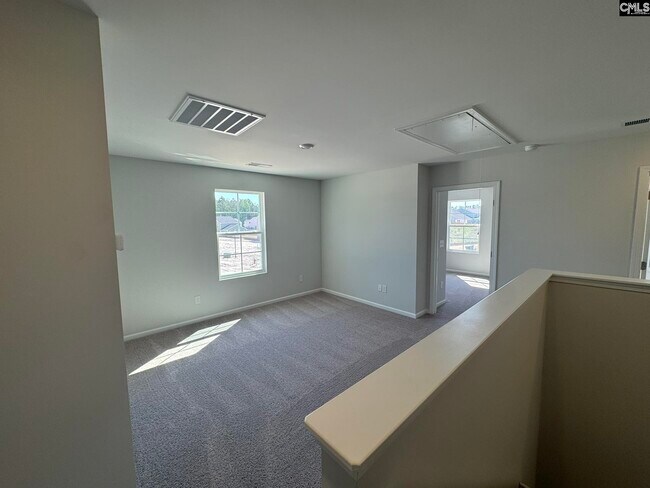 Building Photo - 5025 Erwin Ct