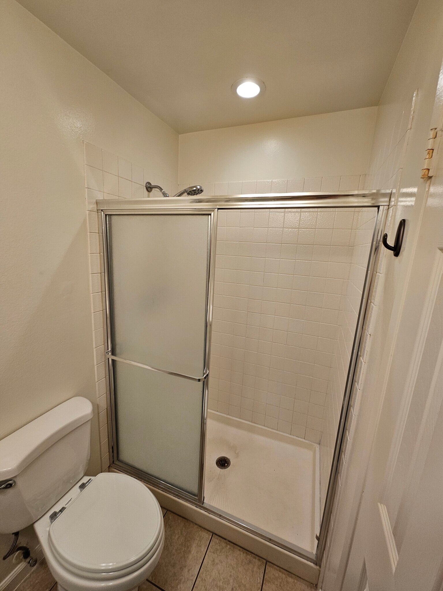 Building Photo - 7632 Amazon Dr