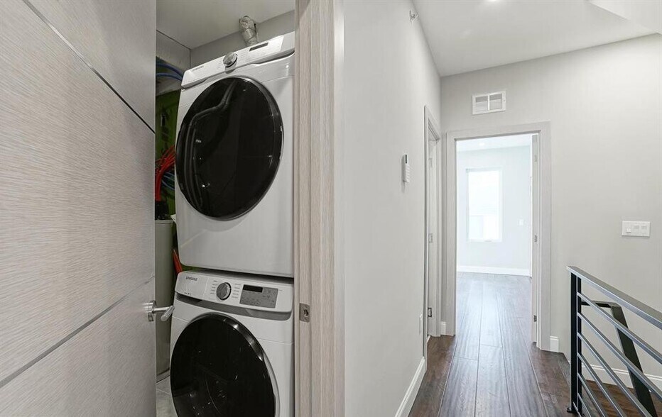 Laundry room - 1630 Cambridge St