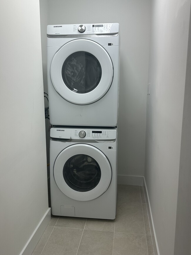 Washer and Dryer - 100 Ann St