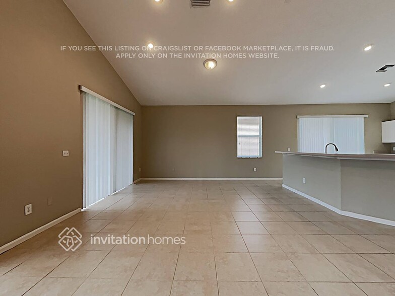 Building Photo - 13657 Kiltie Ct