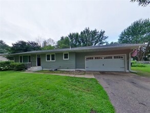 Building Photo - 408 Riverview Dr