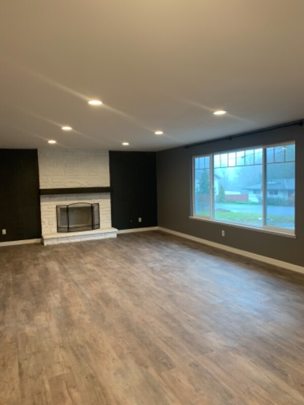 Primary Photo - 8632 Gothic Way