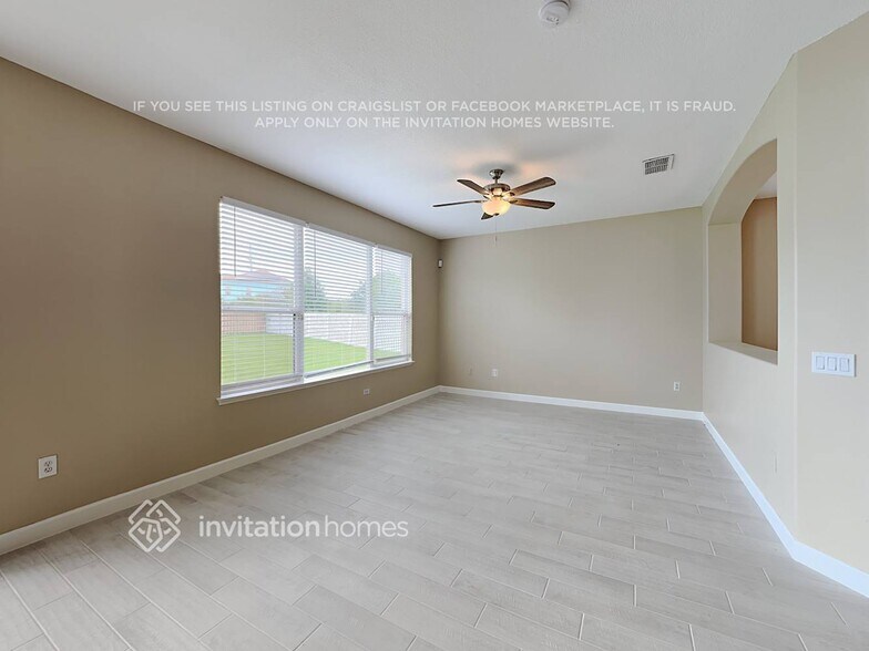 Building Photo - 13115 Canna Lily Dr