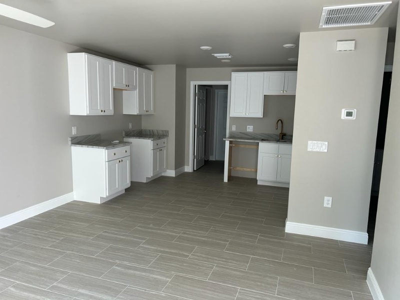 Building Photo - 2944 Evans Ave