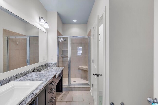 Building Photo - 708 Barristers Ct