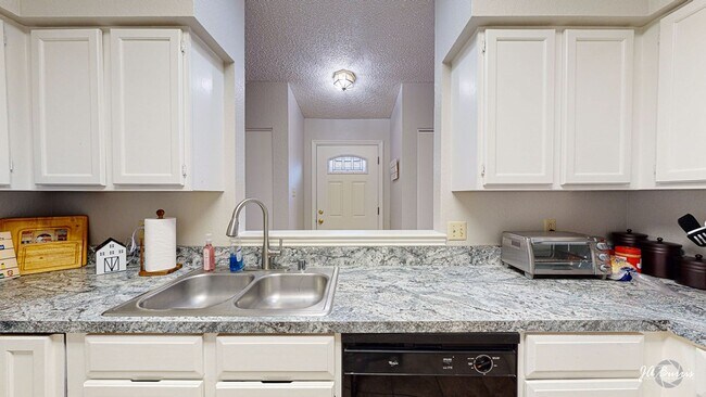 Building Photo - 4513 Fairgate Dr