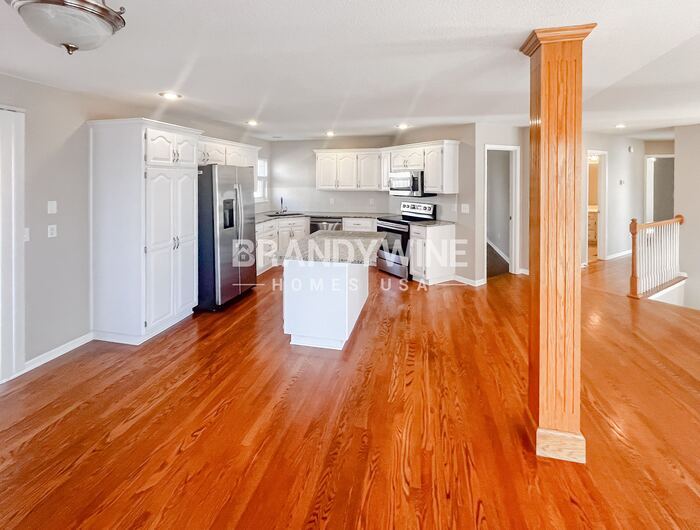 Building Photo - 13313 Redwood Ln