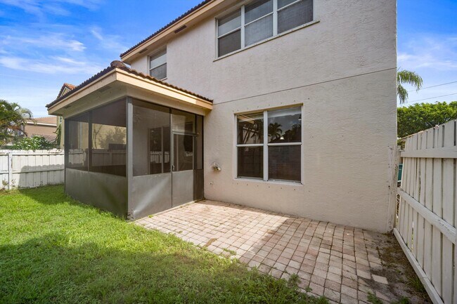 Building Photo - 3578 Chesapeake Cir
