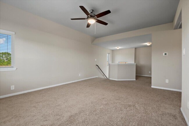 Building Photo - 5639 Brooklyn Rose Dr