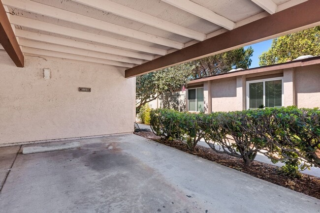 Building Photo - 16924 Caminito Santico