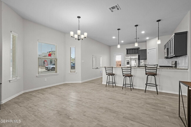 Building Photo - 7480 Rio Rimac Dr