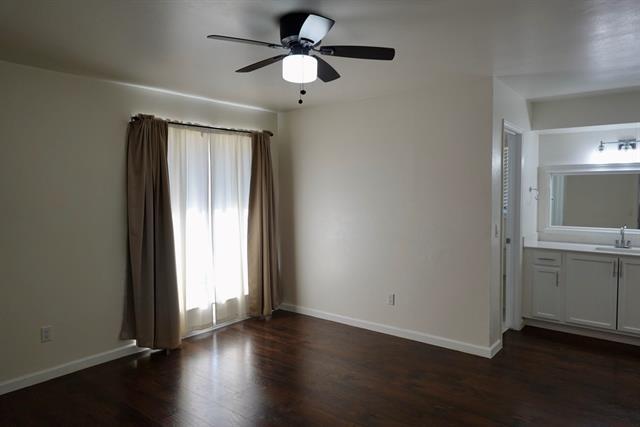 Building Photo - 1831 Kensington Dr