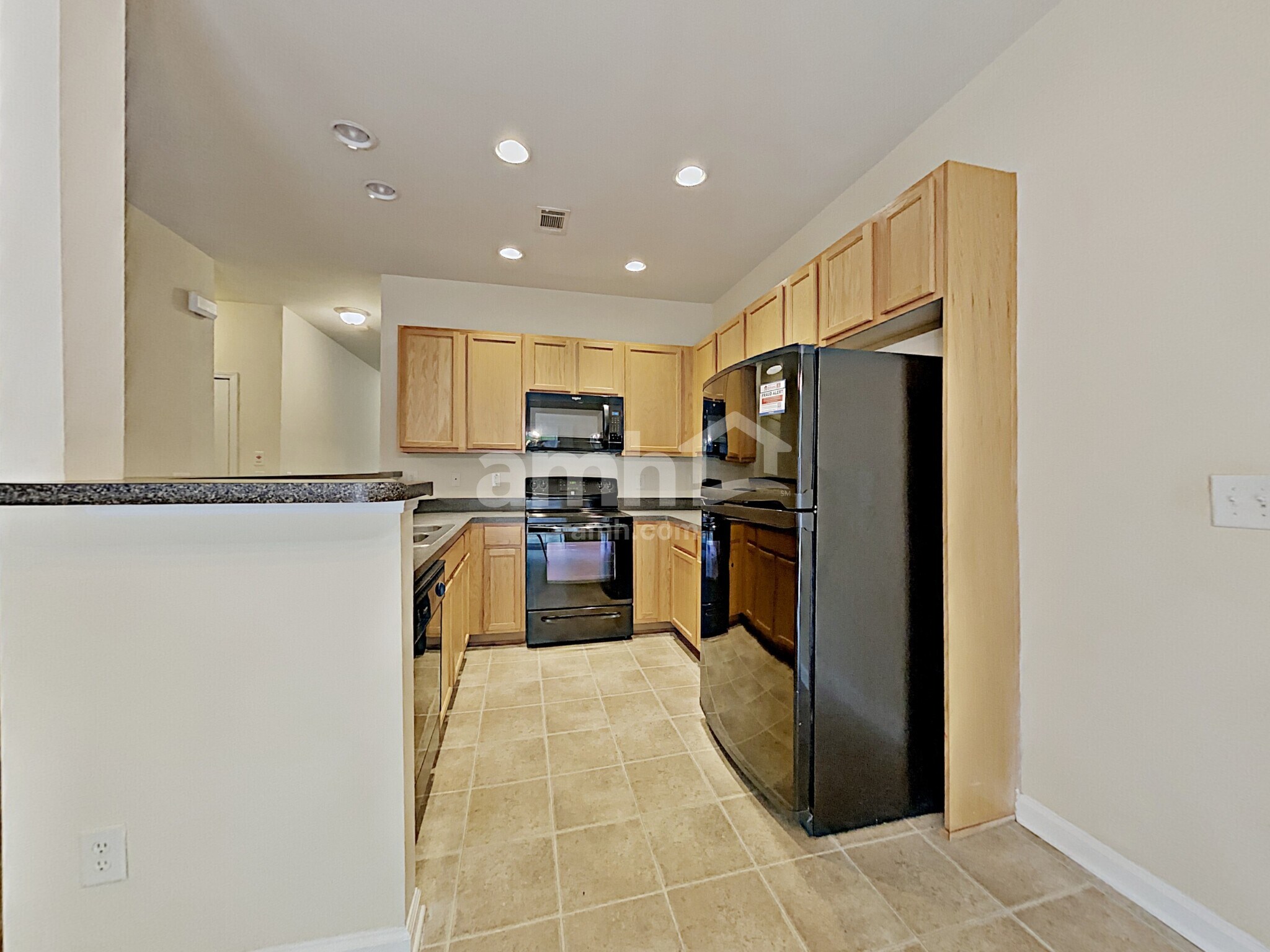 Building Photo - 3198 Cedar Glade Ln