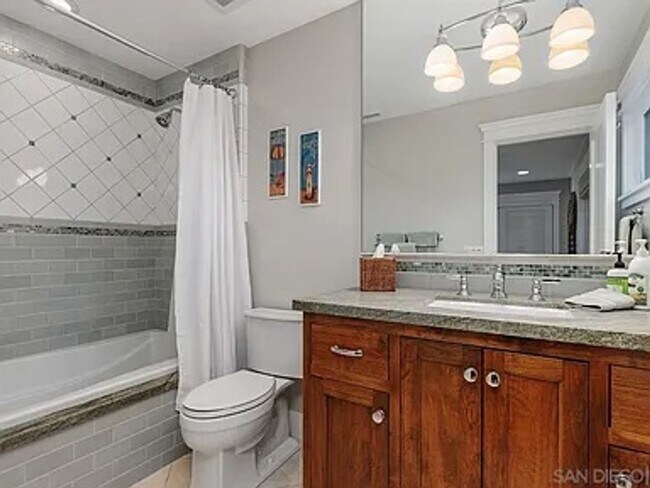 Building Photo - Ideal Location w/ Ocean Views - Perfect Spot for Del Mar Racing Season