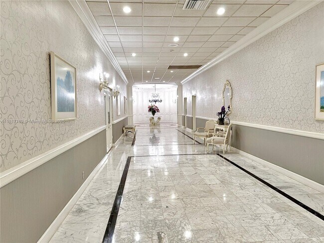 Building Photo - 3800 S Ocean Dr