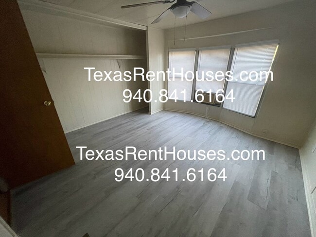 Building Photo - 3/2 Burkburnett
