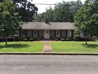 Building Photo - 505 Heath St