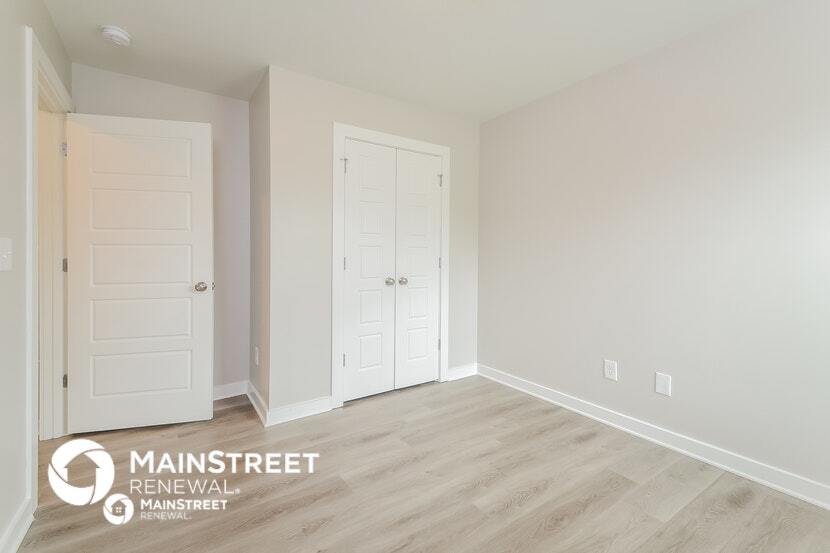 Building Photo - 63 Carriage House Rd SW