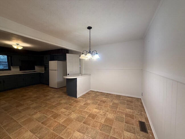 Building Photo - 2 bedroom with bonus room Grand Rivers