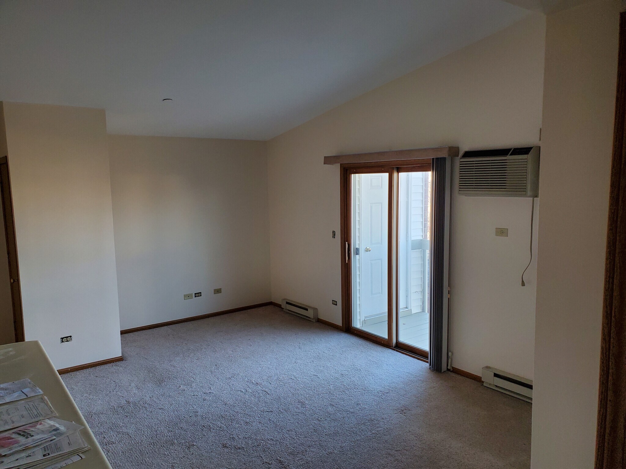 Building Photo - 1354 Cunat Ct