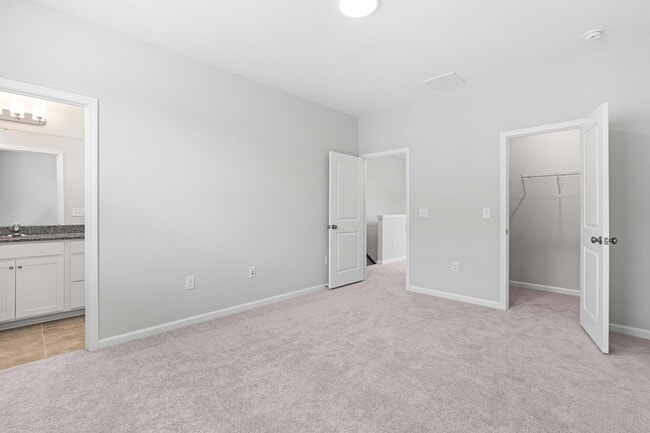 Building Photo - 3001 Worthy Wy
