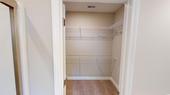 Building Photo - 1068 Moen Lp