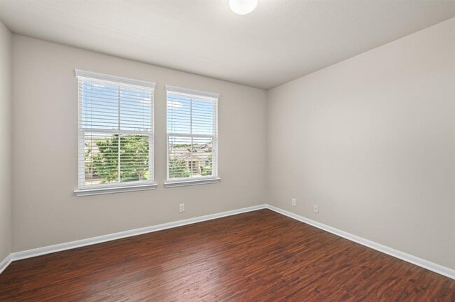 Building Photo - 1804 Colorado Bend Dr
