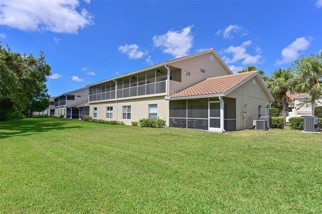 Building Photo - 6335 Bay Cedar Ln
