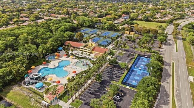 Building Photo - 676 NW 107th Ln