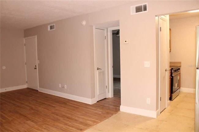 Building Photo - 13725 Juniper Blossom Dr