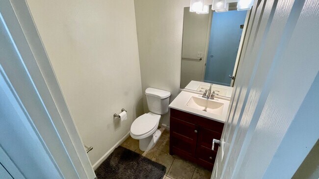Building Photo - Single Family Home in Royale Kunia Available the end of July!