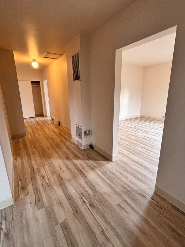 Building Photo - Thurman Family LTD Partnership