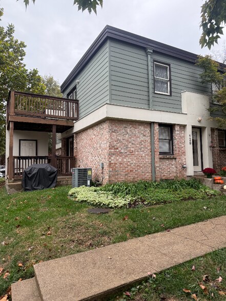 Building Photo - 940 Gale Ln