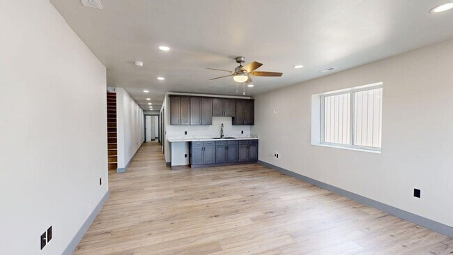 Building Photo - 3734 Cresent Lake Rd