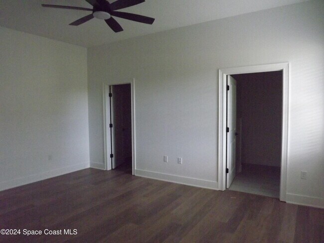 Building Photo - 2261 Highland Ave
